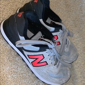 New balance shoes